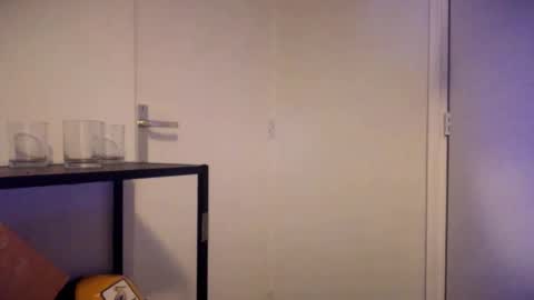 Snapshot of mr_afelix chatting on October 20, 2:26 am Mr. AFelix online show from October 20, 2:26 am