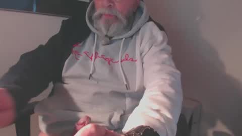 mr_boombastic2021 online show from January 10, 11:43 am