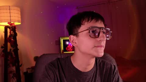 Snapshot of mr_evan1 chatting on January 7, 12:37 pm Mr Evans online show from January 7, 12:37 pm