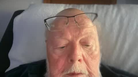 Jess online show from December 1, 7:28 pm