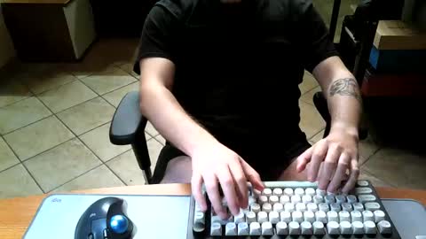 mr_kaa online show from February 28, 10:28 pm