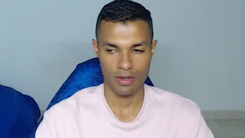 Max online show from April 4, 12:24 pm