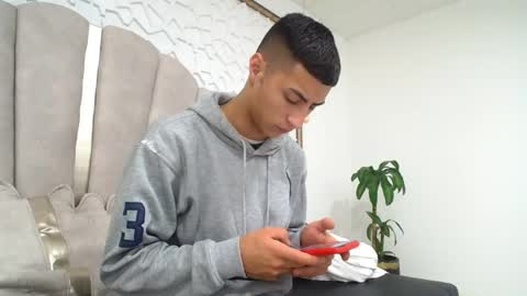 Mr Porn  online show from May 28, 1:58 am