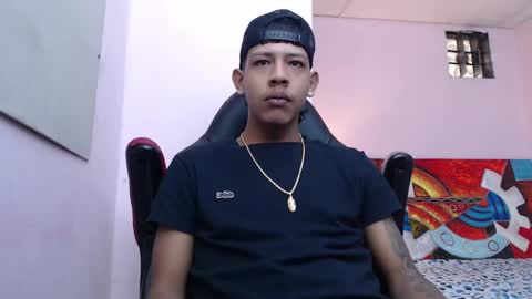 Snapshot of mr_stiven_ chatting on January 18, 2:51 am mr_stiven_ online show from January 18, 2:51 am