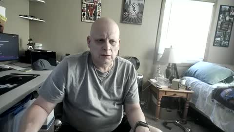 Snapshot of mrclean_55 chatting on September 17, 9:05 pm MrClean55 online show from September 17, 9:05 pm