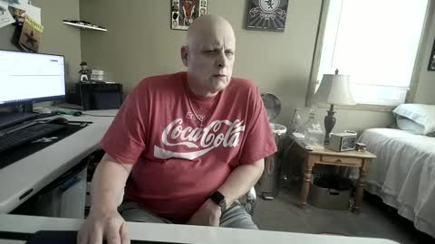 Snapshot of mrclean_55 chatting on September 30, 7:39 pm MrClean55 online show from September 30, 7:39 pm