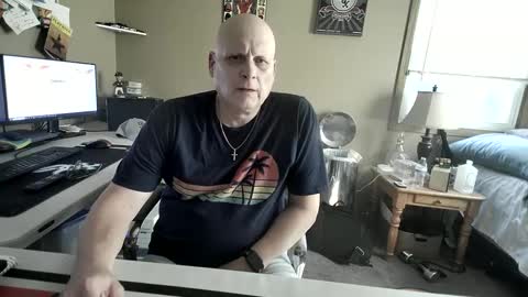 Snapshot of mrclean_55 chatting on September 11, 8:41 pm MrClean55 online show from September 11, 8:41 pm