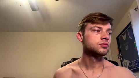 mrcoolguy68 online show from April 1, 1:41 pm