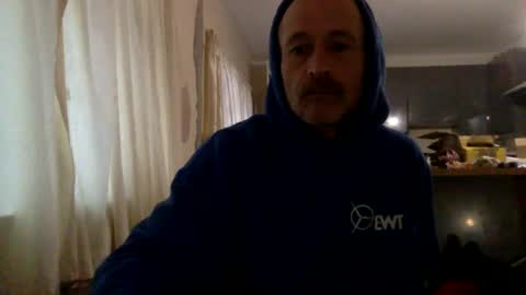 mrgoodkat79 online show from March 5, 7:05 am