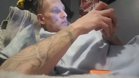 mrj1979 online show from February 1, 7:05 am