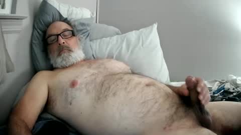 mrjames59 online show from December 22, 7:22 am