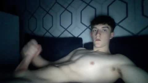 mrlovewhatyousee online show from March 23, 12:27 am