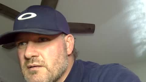 Lucus online show from April 8, 6:38 pm