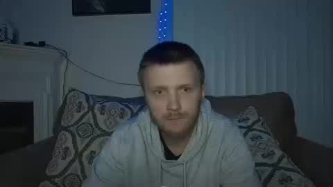 mrwonderboy03 online show from October 19, 1:43 am