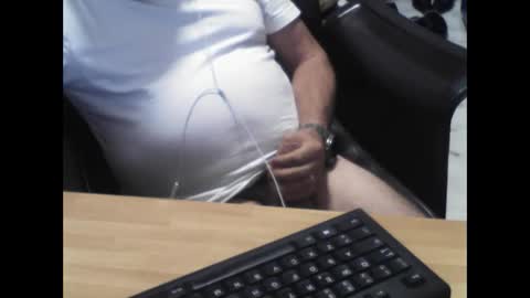 mtwpaul online show from October 11, 2:10 pm