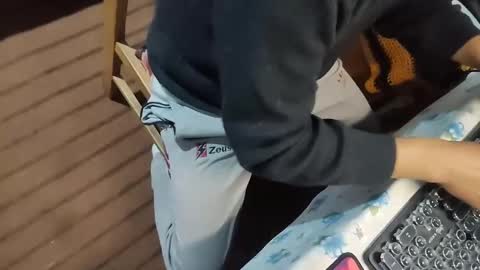 zenon online show from October 12, 2:38 am