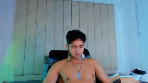 muichiro tokito1 online show from January 18, 3:46 am