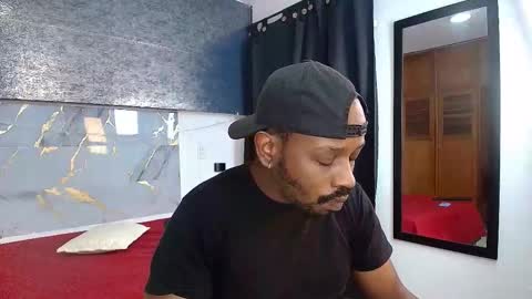 Muller Asher online show from December 16, 4:52 am