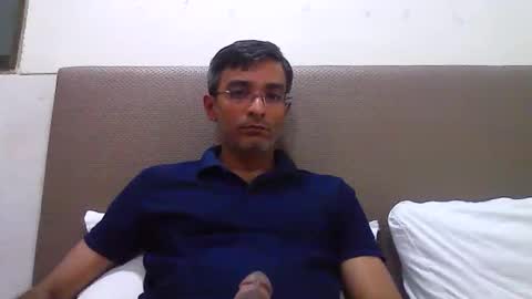 rajesh engineer online show from December 3, 11:49 am