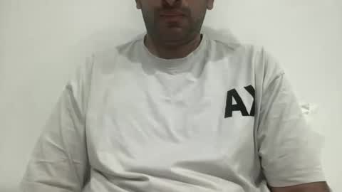 munnabobby2008 online show from February 9, 5:19 am