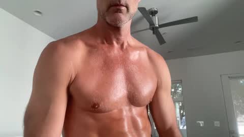 Araki online show from October 2, 6:34 pm