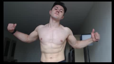 Snapshot of muscledoctor24 chatting on October 28, 6:49 am muscledoctor24 online show from October 28, 6:49 am