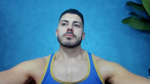 muscularmaster onlyfans online show from January 15, 10:01 pm