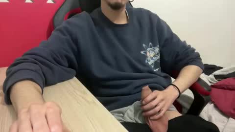 Snapshot of muupp69 chatting on January 12, 11:26 pm muupp69 online show from January 12, 11:26 pm