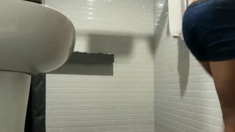 mxdrltns online show from April 3, 2:25 pm