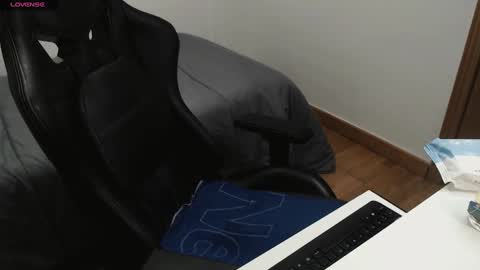 Juan  OF  myhairymacho online show from January 12, 7:53 am