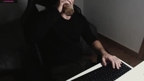 Juan  OF  myhairymacho online show from March 2, 6:35 pm