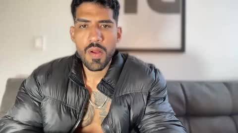 Myke esthetic online show from January 5, 10:29 pm