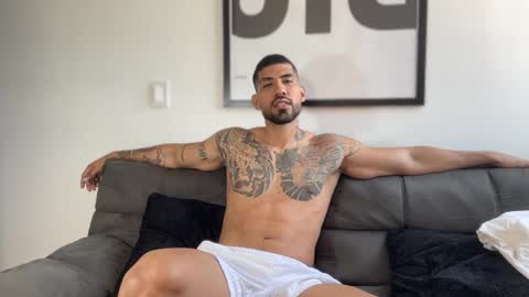 Myke esthetic online show from March 1, 5:38 pm