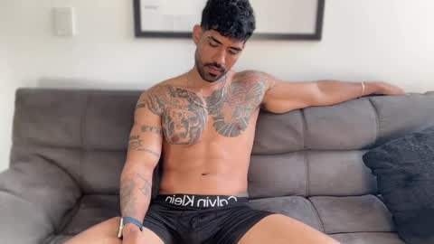 Myke esthetic online show from January 12, 1:16 pm