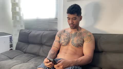 Myke esthetic online show from April 10, 3:41 pm