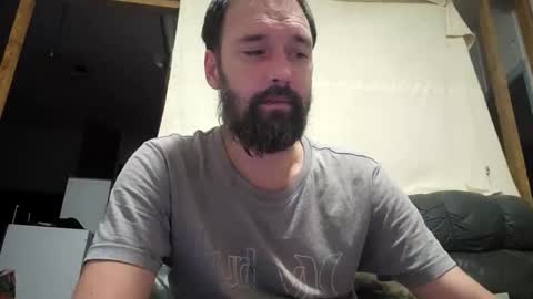 myleshodges online show from April 13, 1:01 pm