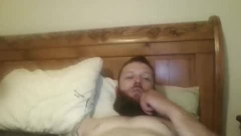 mysterydaddy84266 online show from April 3, 3:03 am