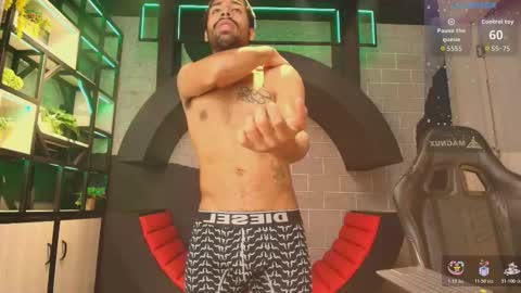 mystrongsubmissive online show from November 7, 3:48 pm