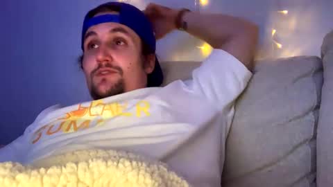 n9nature online show from December 7, 10:34 am