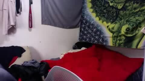 cheesechip online show from April 1, 6:49 pm