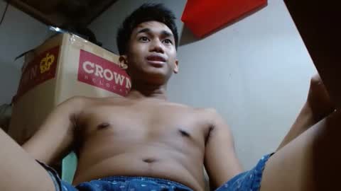 nachos072800 online show from April 11, 9:35 am