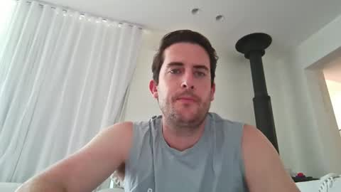 naked_man_1 online show from April 11, 1:24 am