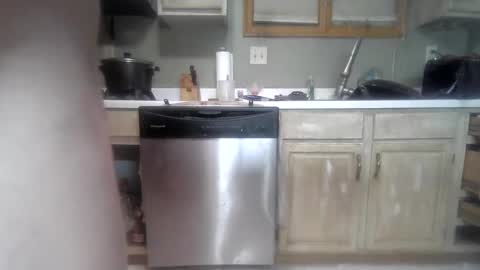 Snapshot of nakednate1780 chatting on February 18, 2:16 am nakednate1780 online show from February 18, 2:16 am