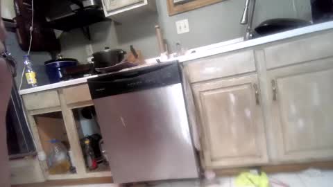 Snapshot of nakednate1780 chatting on March 8, 8:40 am nakednate1780 online show from March 8, 8:40 am