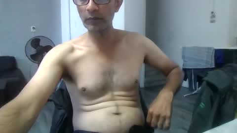 Snapshot of nakedxxxman chatting on September 22, 7:52 am nakedxxxman online show from September 22, 7:52 am