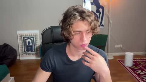 Snapshot of namiraaxel chatting on January 23, 7:40 pm Georges online show from January 23, 7:40 pm