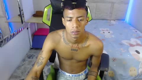 nando_col online show from October 8, 1:04 pm