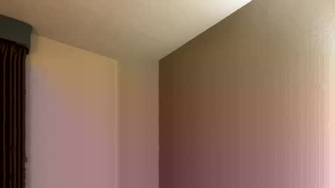 Snapshot of naples905 chatting on October 23, 2:15 am Sexy99 online show from October 23, 2:15 am