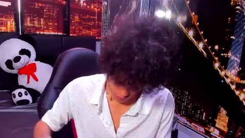 nathan_carson1 online show from December 10, 11:54 am