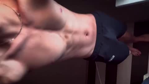 N A T H AN online show from November 6, 5:49 pm